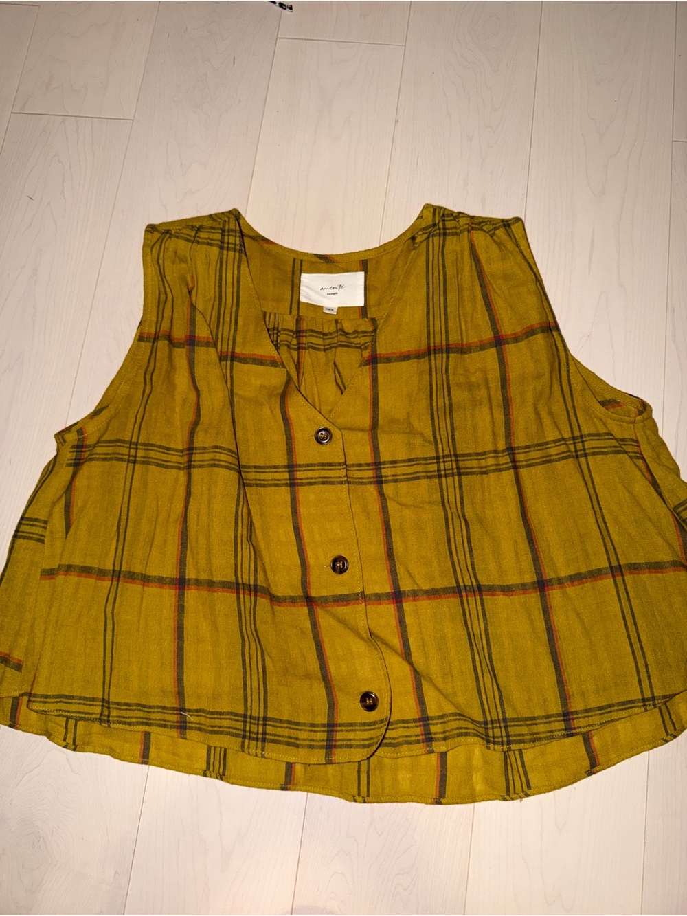 Amente button blouse